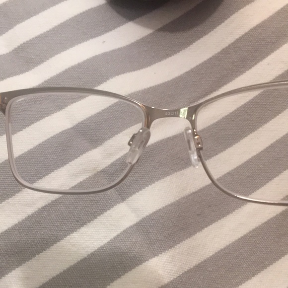 Gorgeous Rose Gold frames - Picture 3 of 8